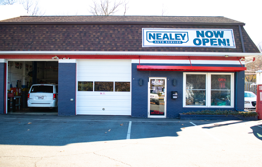 Nealey Auto Service - Deale - our building outside