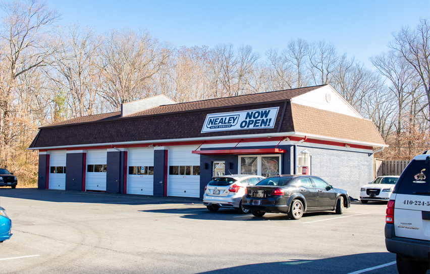 our building outside - Nealey Auto Service - Deale